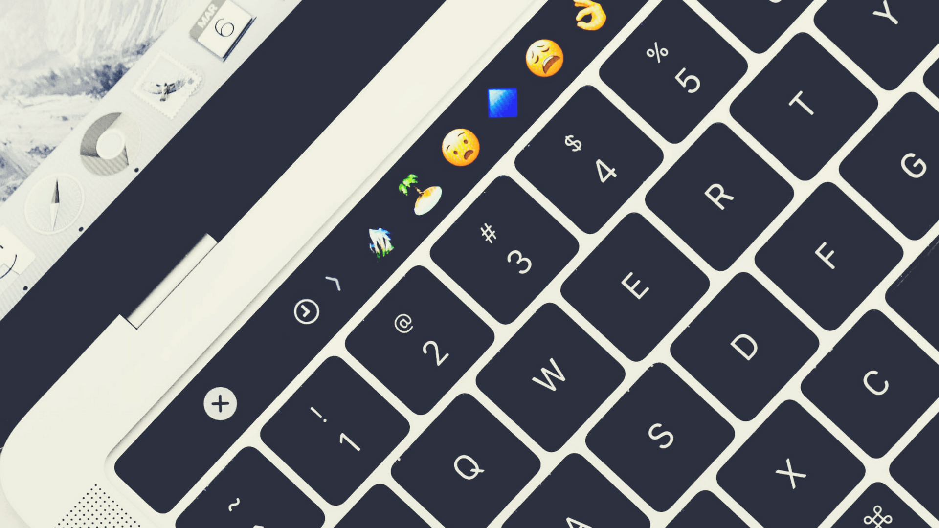 PHOTO-NEWS-BLOG-EMOJI